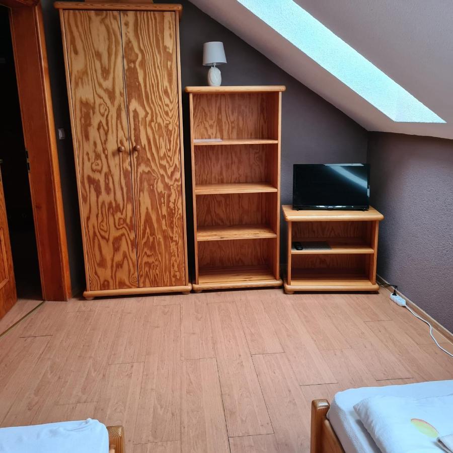 Hotel Restauracja Joanna Gogolin Zimmer foto